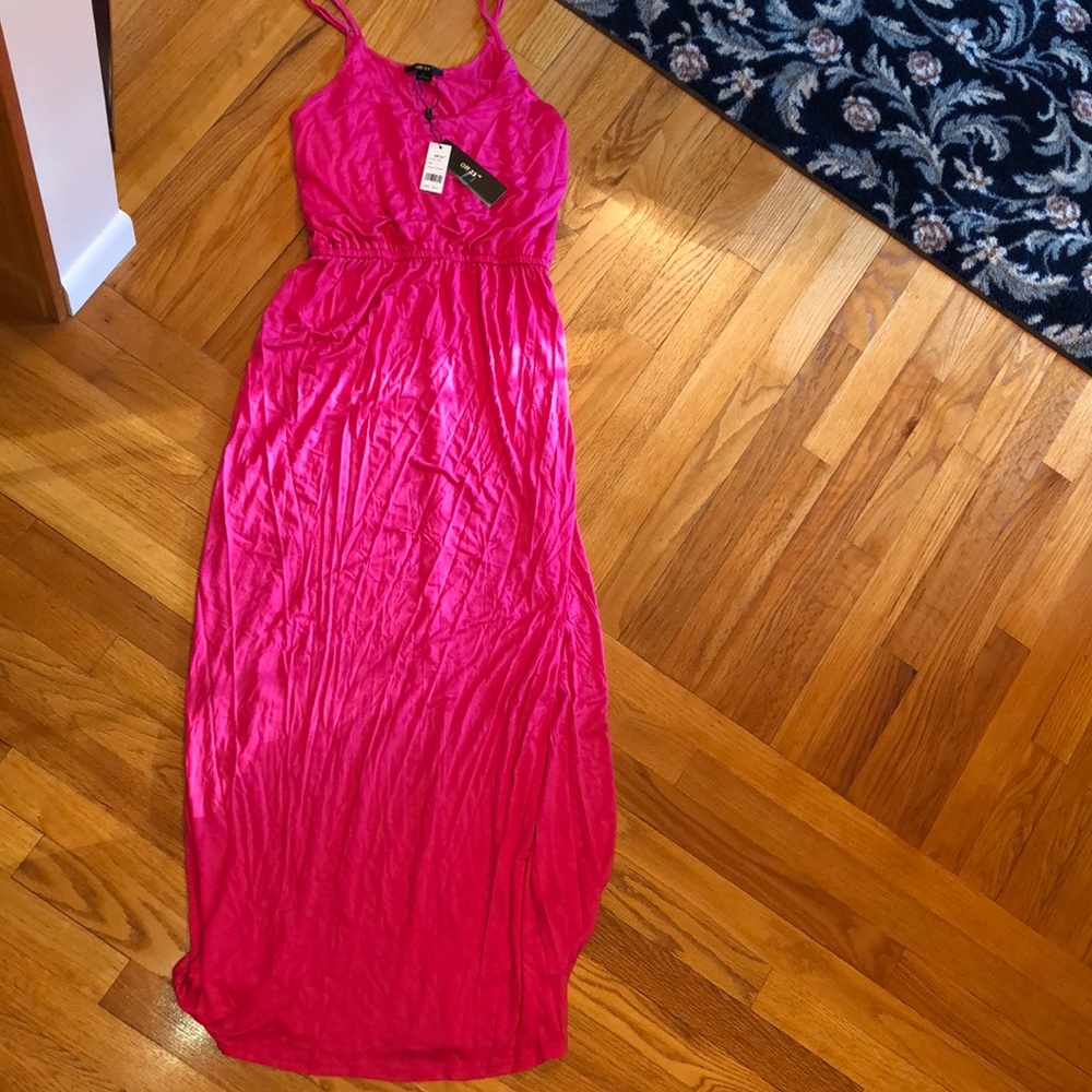 Off 23rd Maxi Dress Fuschia Pink Size Large NEW